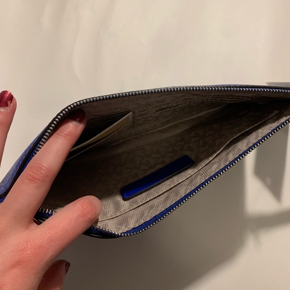 Michael Kors Wristlet - Picture 4 of 4